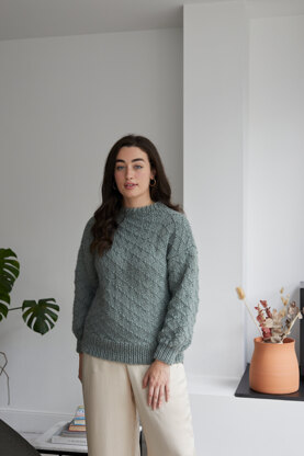 "Eloisa" - Jumper Knitting Pattern Women in Debbie Bliss Merion by Debbie Bliss