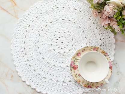 Secret Garden Round Placemat