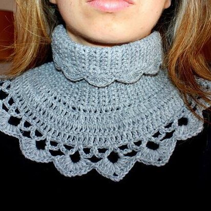 Victorian Neck Warmer