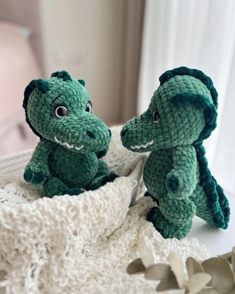 Crocodile toy