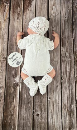 'Cherub' 3 piece romper set.