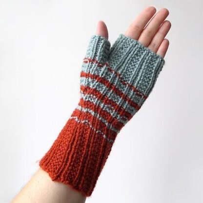 Two-Color Gradation Fingerless Gloves