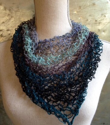 Light Triangle Scarf