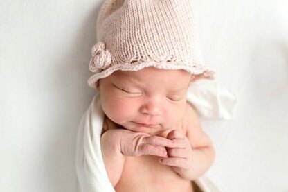 Rosy Scalloped Hat