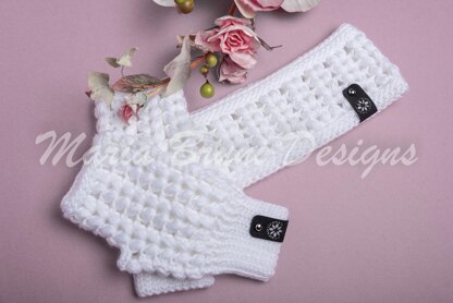 Pearls of the Sea Fingerless Gloves