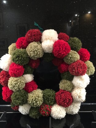 Christmas Pom Pom Wreath