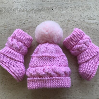 Baby Girl Hat And Booties