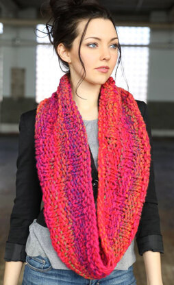 Cowl in Plymouth Yarn Cannoli - f730 - Downloadable PDF