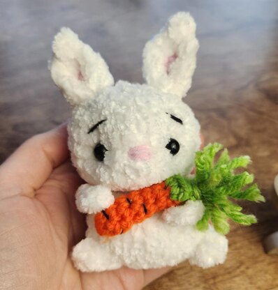 Small Plushie Easter Bunny