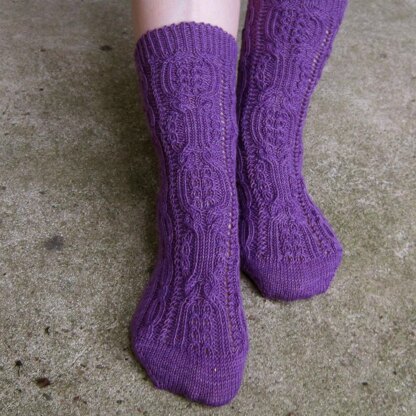 Salisbury Cabled Socks