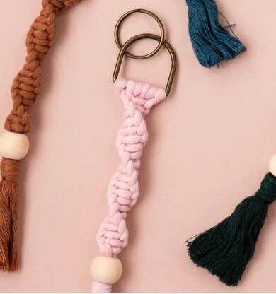 Stitch Happy Blush Keyring Macrame Kit