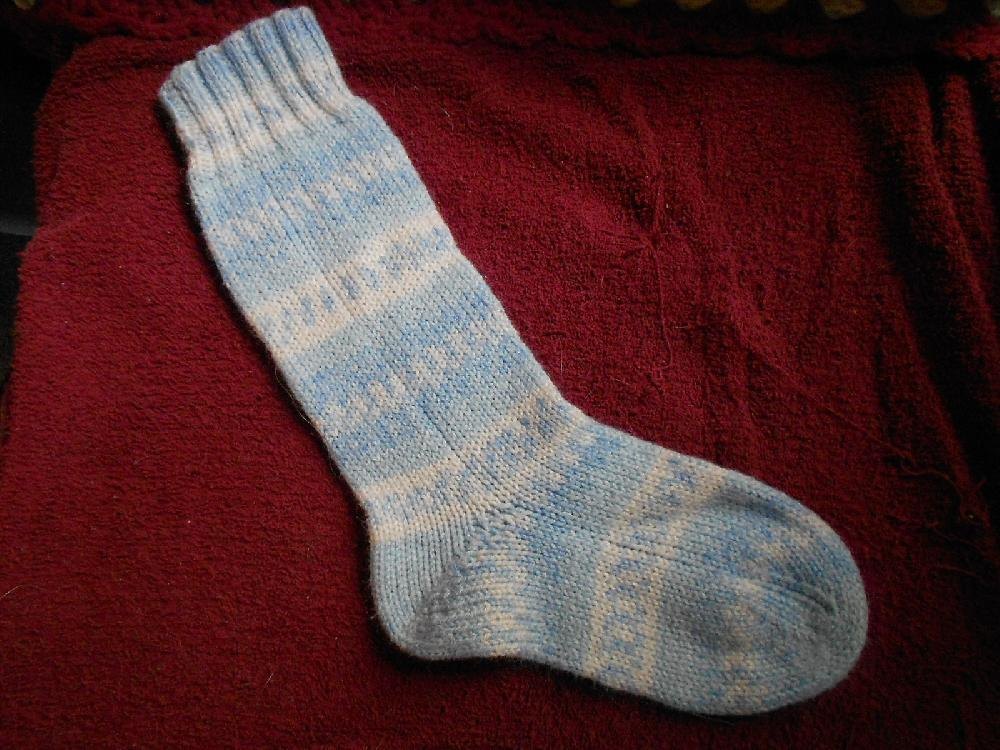 Simple Short--Row Heel Socks (with 3 DPN's) Knitting pattern by