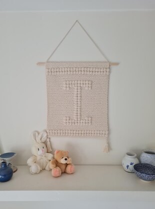 Letter I Wallhanging