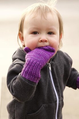 The World's Simplest Mittens Knitting pattern by Tin Can Knits | LoveCrafts