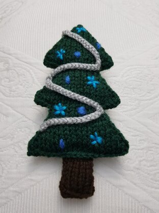 Knitted Christmas Tree