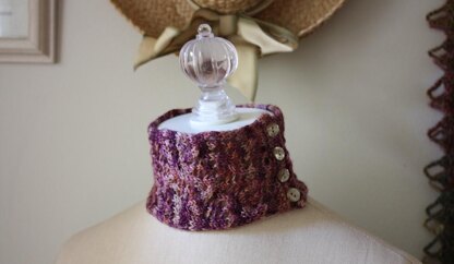 Arabesque Lace Neckwarmer / Neck Cuff Knitting Pattern