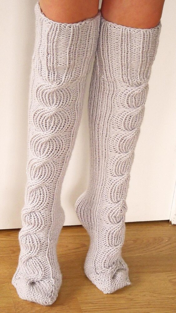 Patterned thigh 2025 high socks