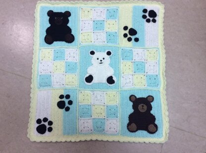 PAWSitively unBEARably cute baby blanket pattern