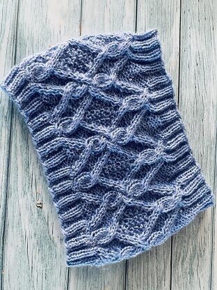 Evergreen Cowl Pattern