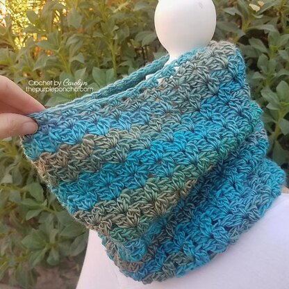 One Skein Shell Cowl