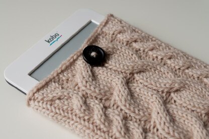 Kare Knits' Signature Cable Knit eReader/iPad Mini Case