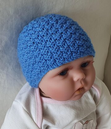 Cody - Prem baby moss stitch beanie