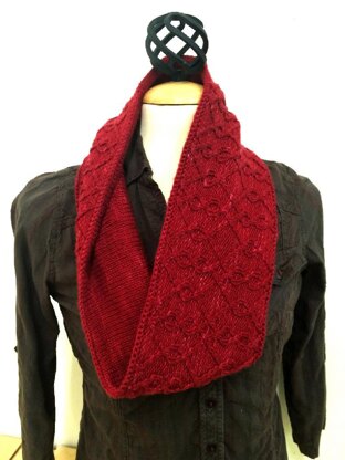 Coronet Cowl