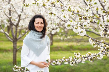 Srebrina Shawl