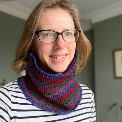 Sorcha Cowl