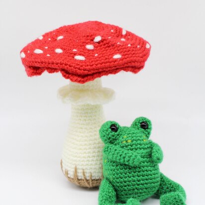 Forrest the Frog and Mushroom