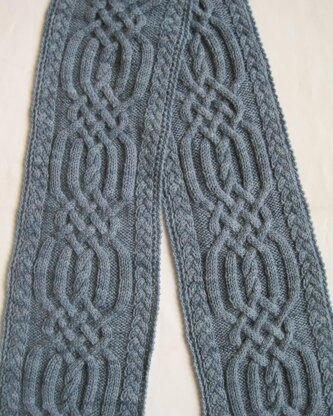 Bixter Cabled Scarf