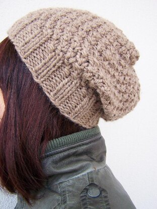 Simple slouchy textured hat