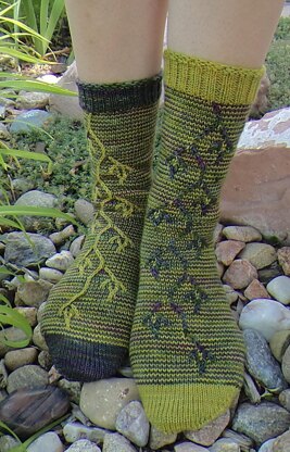 Poison Ivy Socks