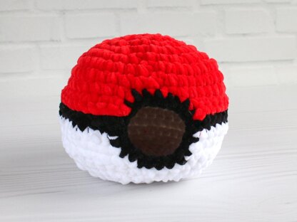 Pokeball gecko hide House