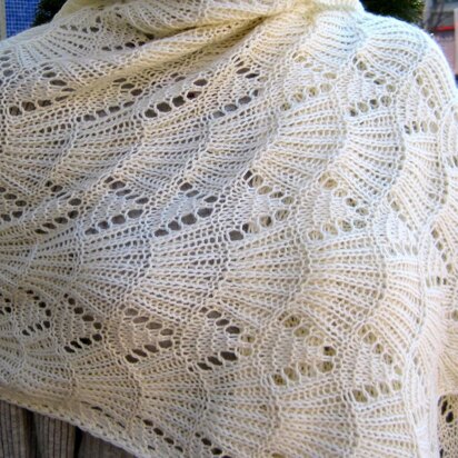 Bavarian Lace Wrap