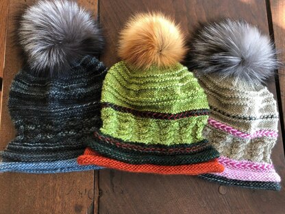 Spirit pom pom hat