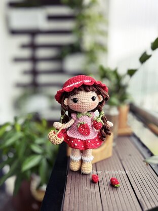 STRAWBERRY doll