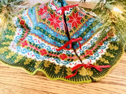 Merry & Bright Tree Skirt