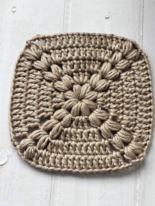 Puff stitch Granny Square
