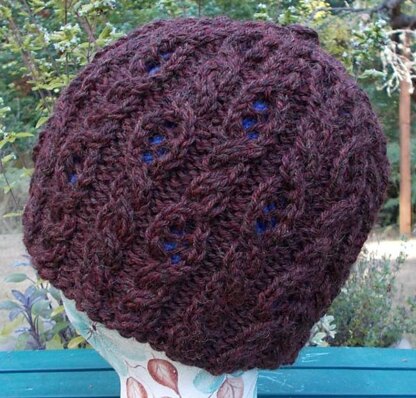 Lacy Cable Cap
