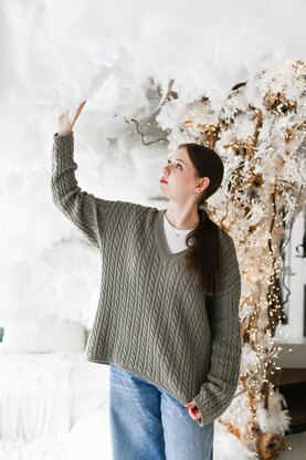 Keep It Braids pullover