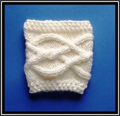 Cabled Cup Cozy