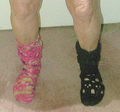 Creepy Skulls Socks