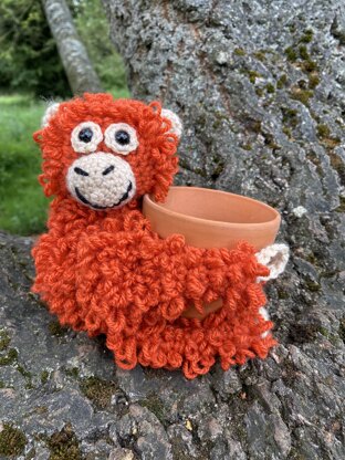 Darwin the Orangutan Crochet Hanging Basket
