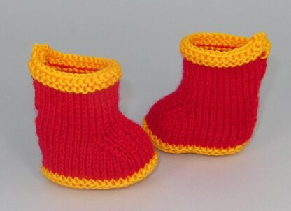 Anyone for Polo? Baby Hat and Booties Set
