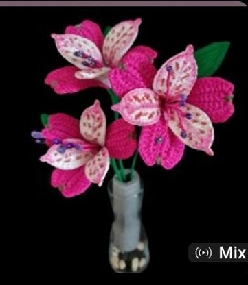 Crochet Alstroemeria flower