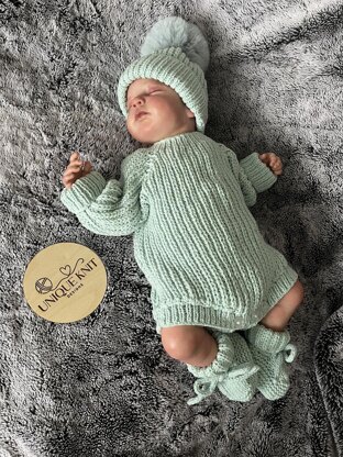 'Snuggles' 3 piece romper set