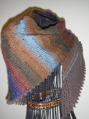 Drop, garter & lace triangular shawl