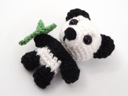 Mini Noso Panda Crochet Pattern