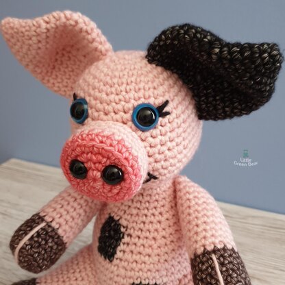 Polly the Piglet - UK Terminology - Amigurumi